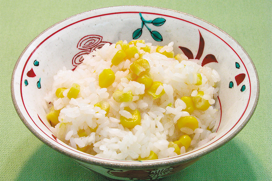 マンナンヒカリとコーンのご飯
