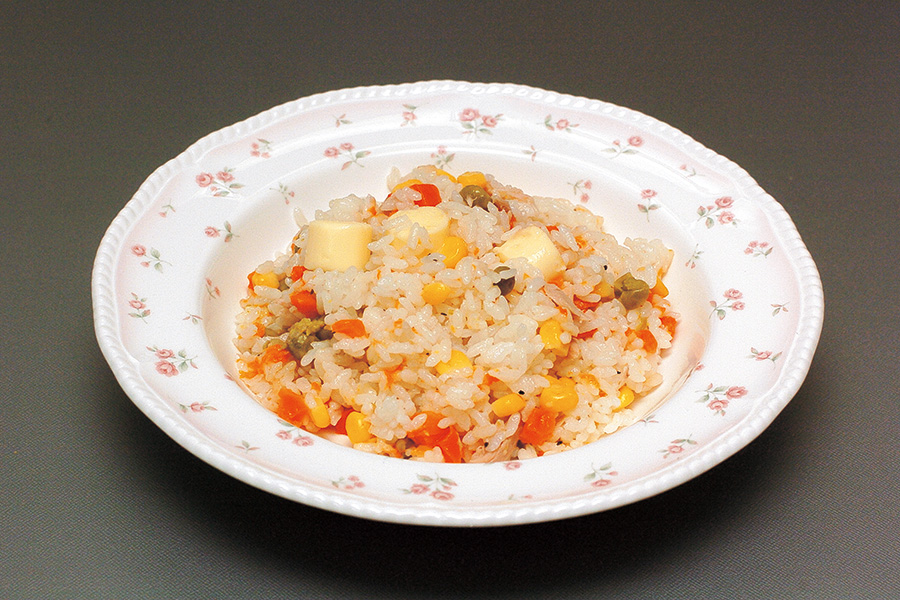 炊飯器ひとつで「カラフルピラフ」