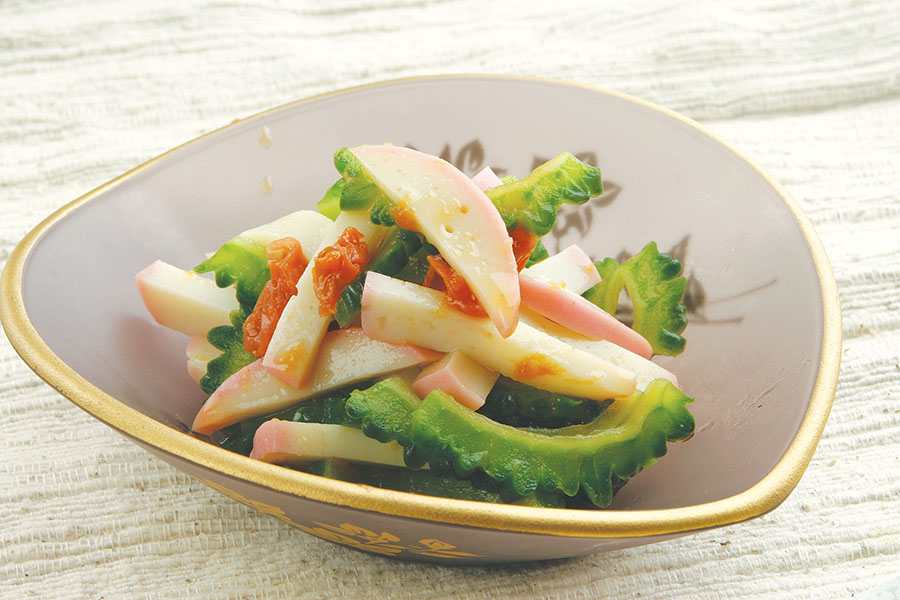 ゴーヤとかまぼこの梅肉あえ