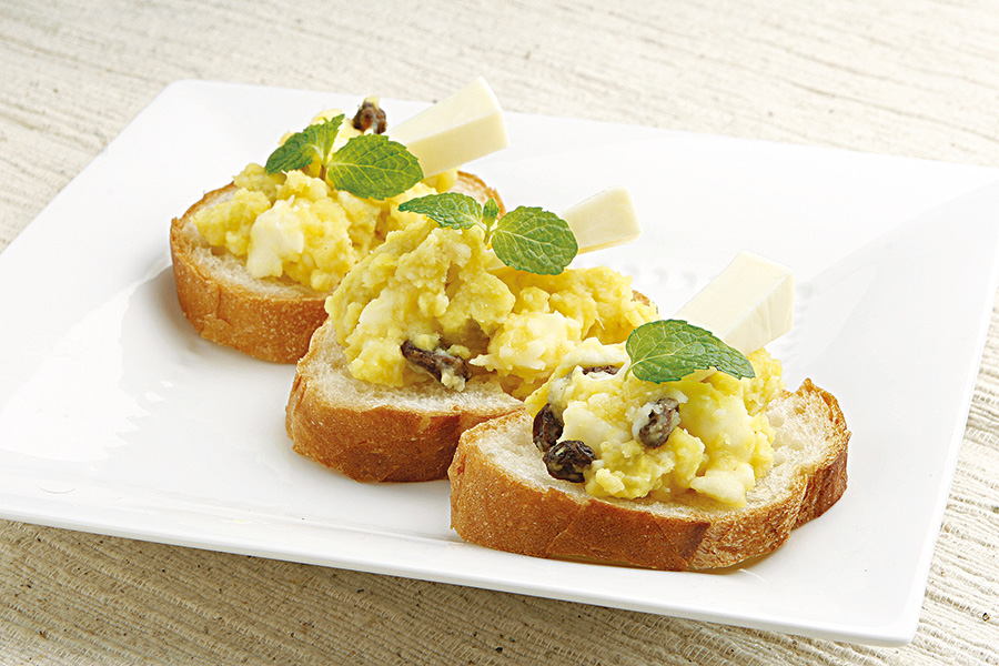 チーズとさつまいものオープンサンド