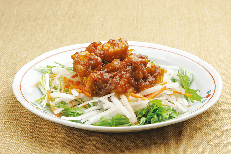 揚げ豆腐のごまみそゆず風味サラダ