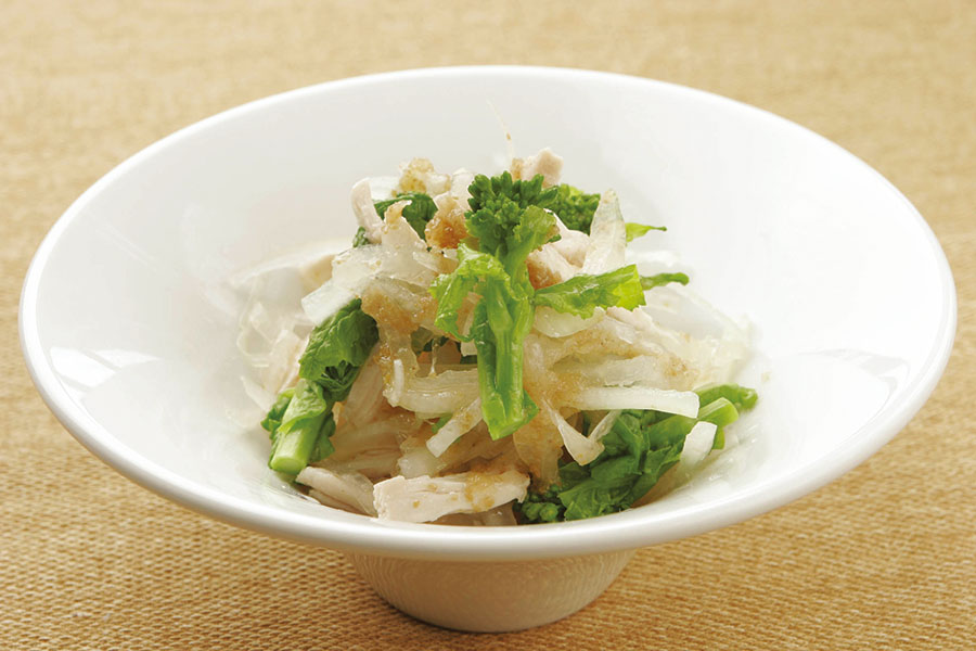 鶏肉と菜の花の白ごま玉ねぎドレッシングサラダ