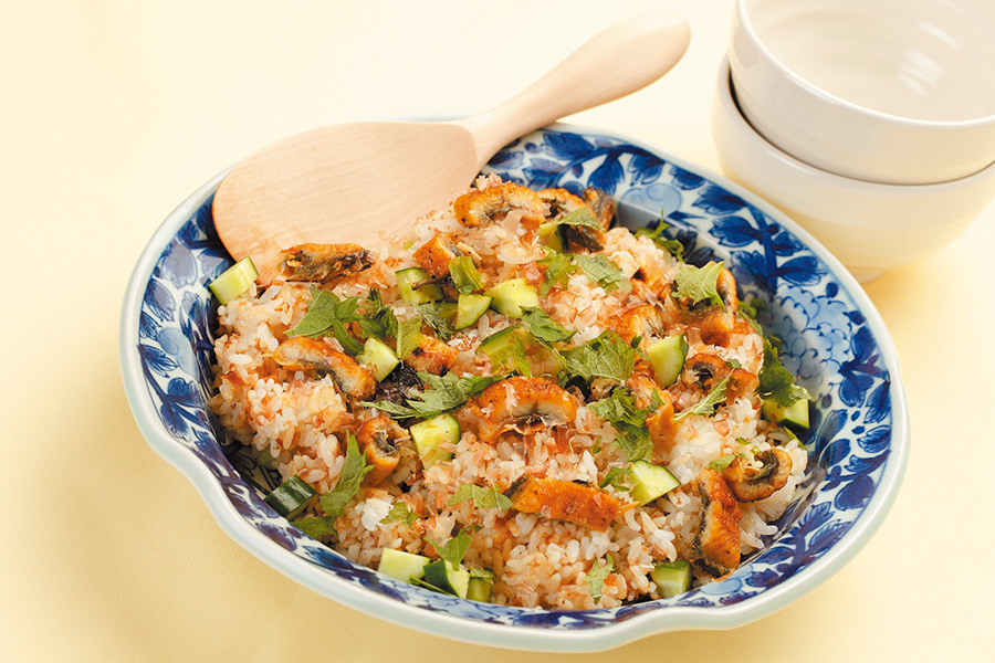 うなぎとソフトけずりの混ぜご飯