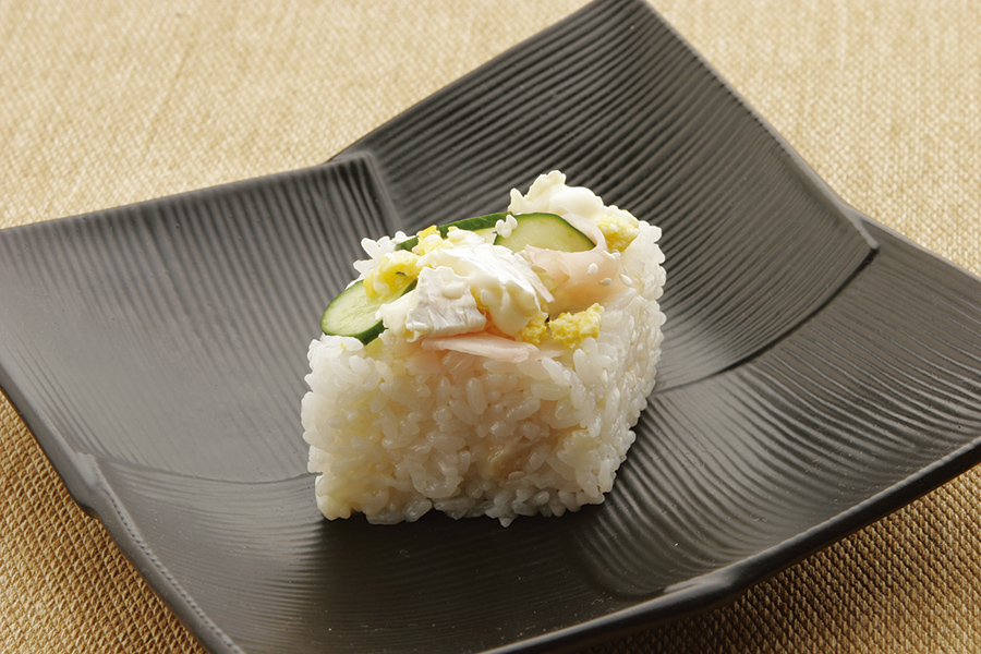 牛乳パックのカマンベール寿司